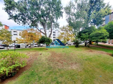 Apartamento T2 para Venda em Oeiras e São Julião da Barra, Paço de Arcos e Caxias