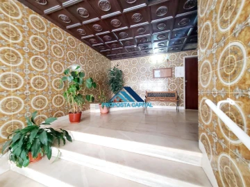 Apartamento T2 para Venda em Oeiras e São Julião da Barra, Paço de Arcos e Caxias
