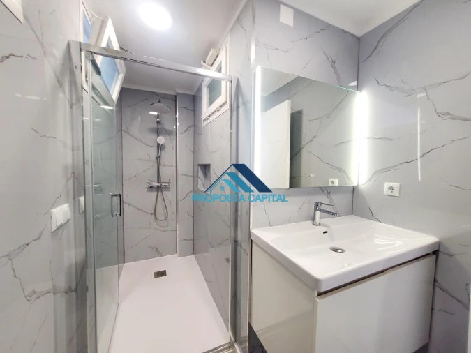 Apartamento T2 para Venda em Oeiras e São Julião da Barra, Paço de Arcos e Caxias Foto 17
