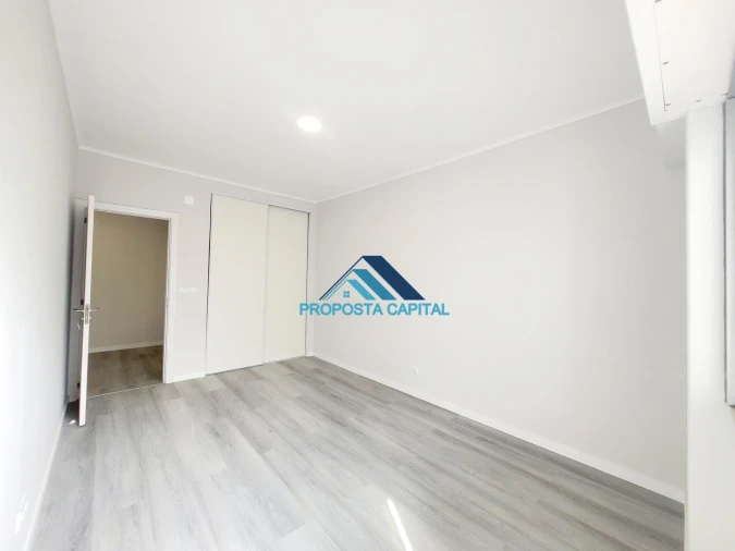 Apartamento T2 para Venda em Oeiras e São Julião da Barra, Paço de Arcos e Caxias Foto 30