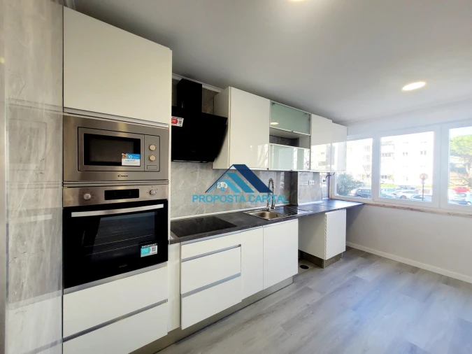 Apartamento T2 para Venda em Oeiras e São Julião da Barra, Paço de Arcos e Caxias Foto 6