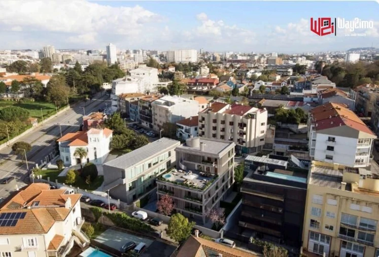 Apartamento T4 para Venda em Lordelo do Ouro e Massarelos Foto 5