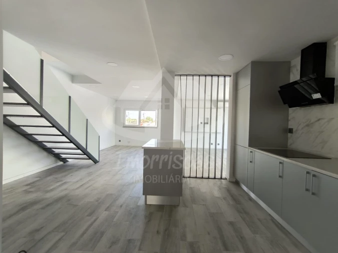 Moradia T3 para Venda em Fernao Ferro Foto 8