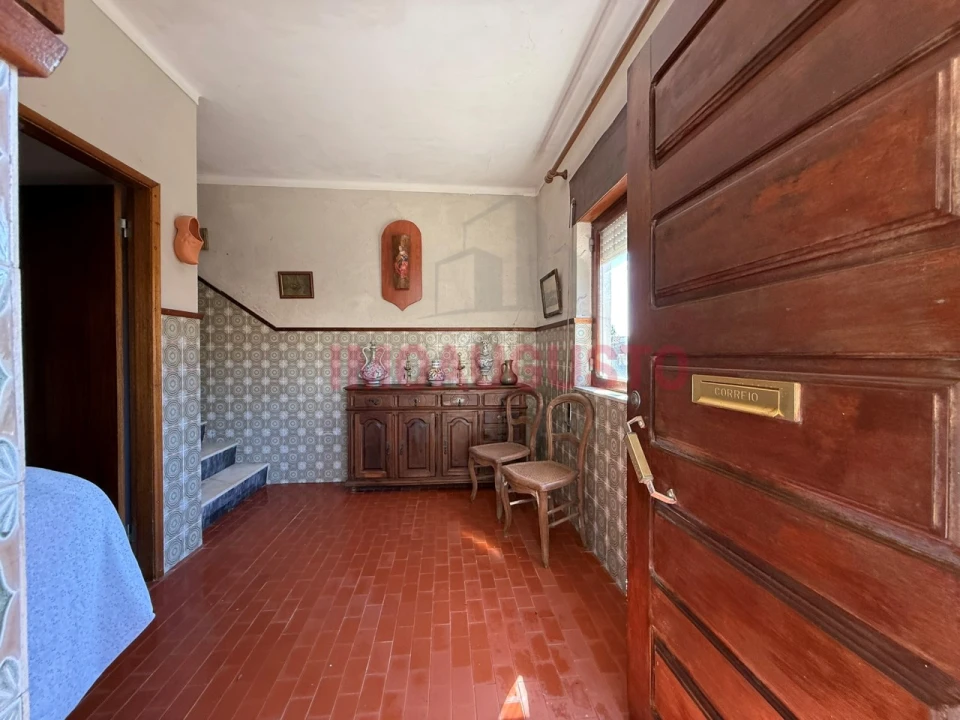 Moradia T3 para Venda em Terras de Massueime Foto 12