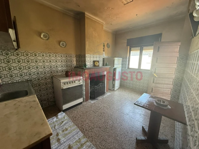 Moradia T3 para Venda em Terras de Massueime Foto 7