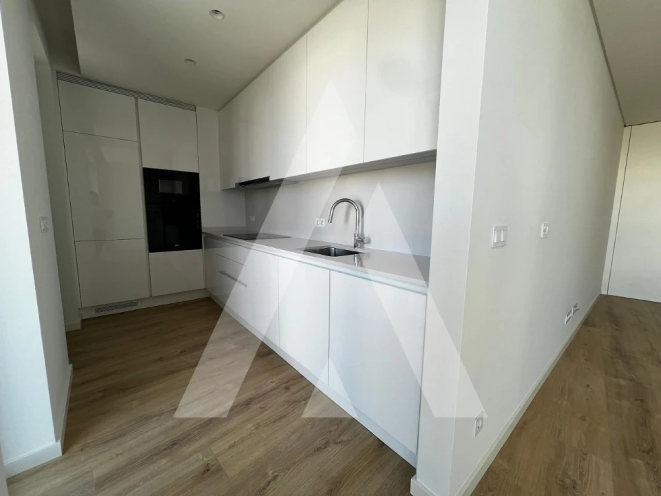 Apartamento T2 para Venda em Esgueira Foto 3