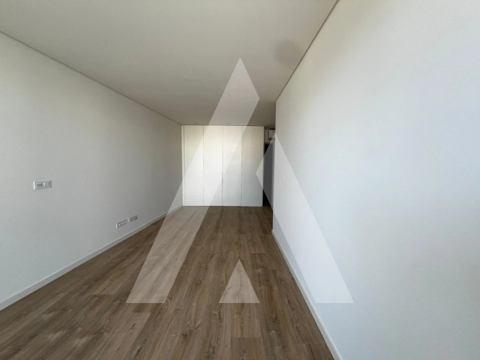 Apartamento T2 para Venda em Esgueira Foto 6