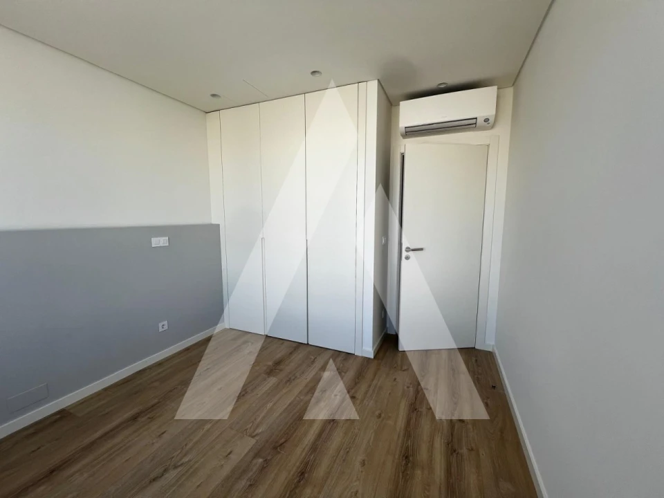 Apartamento T2 para Venda em Esgueira Foto 11