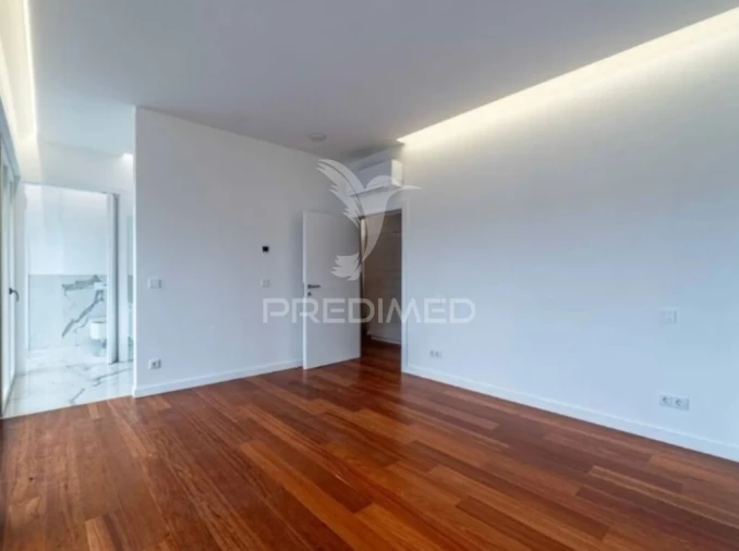 Moradia T3 para Venda em Matosinhos e Leça da Palmeira Foto 13