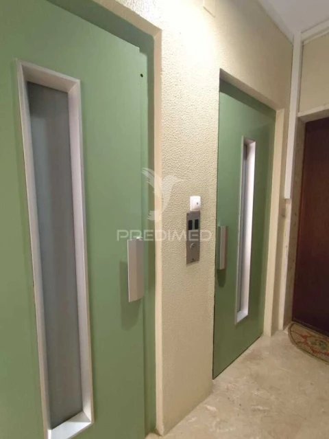 Apartamento T2 para Venda em Oeiras e São Julião da Barra, Paço de Arcos e Caxias