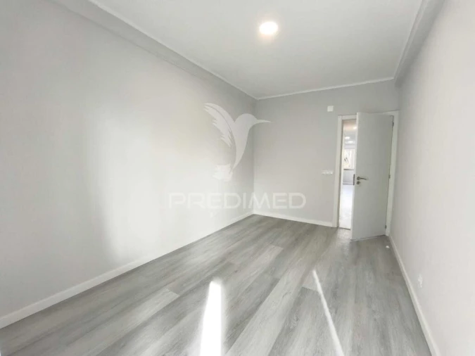 Apartamento T2 para Venda em Oeiras e São Julião da Barra, Paço de Arcos e Caxias Foto 8