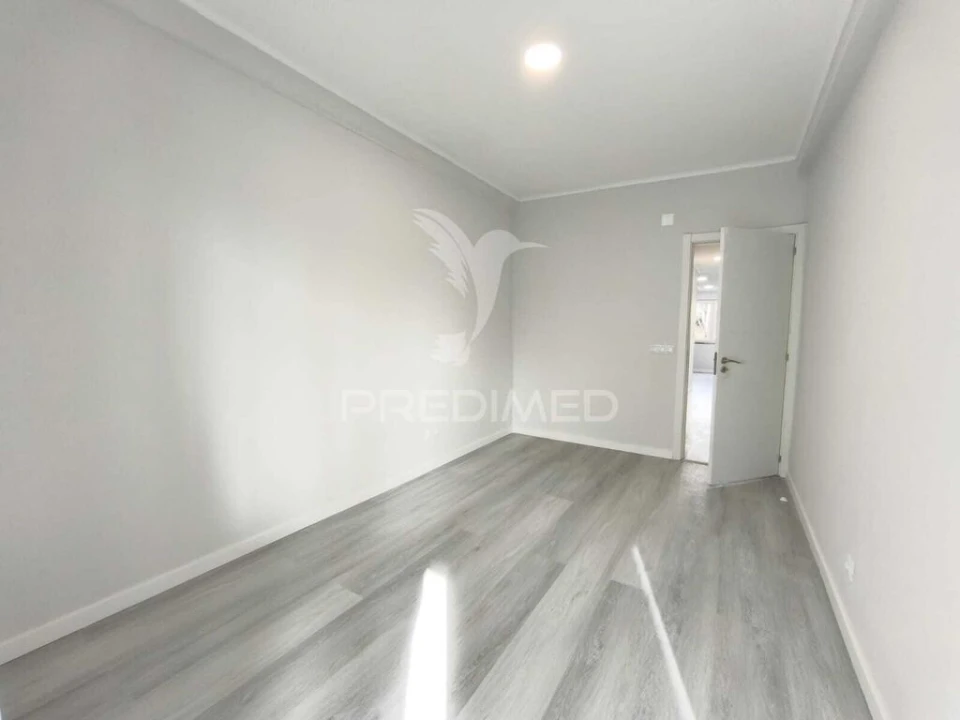 Apartamento T2 para Venda em Oeiras e São Julião da Barra, Paço de Arcos e Caxias Foto 8
