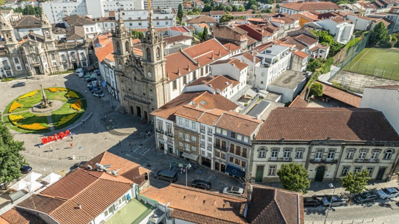 Prédio para Venda em Braga (São José de São Lázaro e São João do Souto) Foto 19