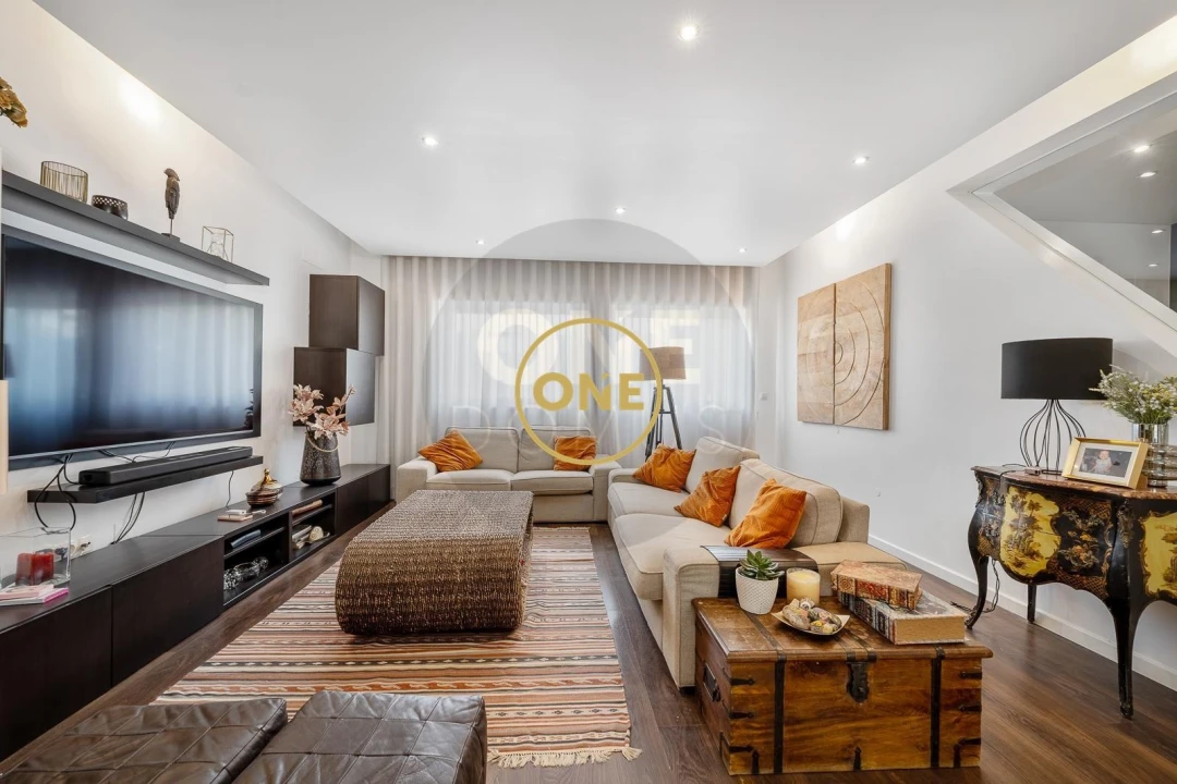 Moradia T3 para Venda em Atalaia e Alto Estanqueiro-Jardia Foto 5