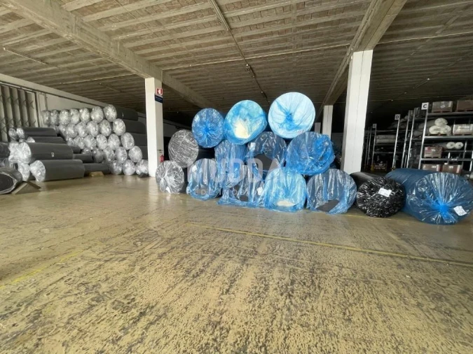 Armazém para Arrendamento em Escapães Foto 5