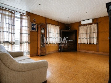 Moradia T4 para Venda em Vale de Anta