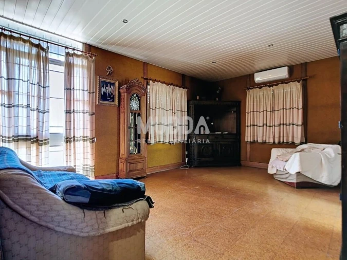 Moradia T4 para Venda em Vale de Anta Foto 10