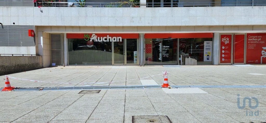 Apartamento T1 para Venda em Lordelo do Ouro e Massarelos Foto 14