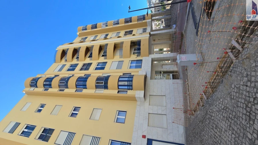 Apartamento T4 para Arrendamento em Lumiar Foto 21