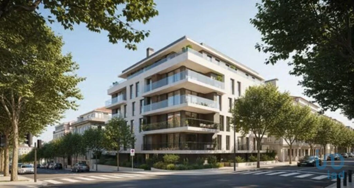 Apartamento T3 para Venda em Lordelo do Ouro e Massarelos Foto 5