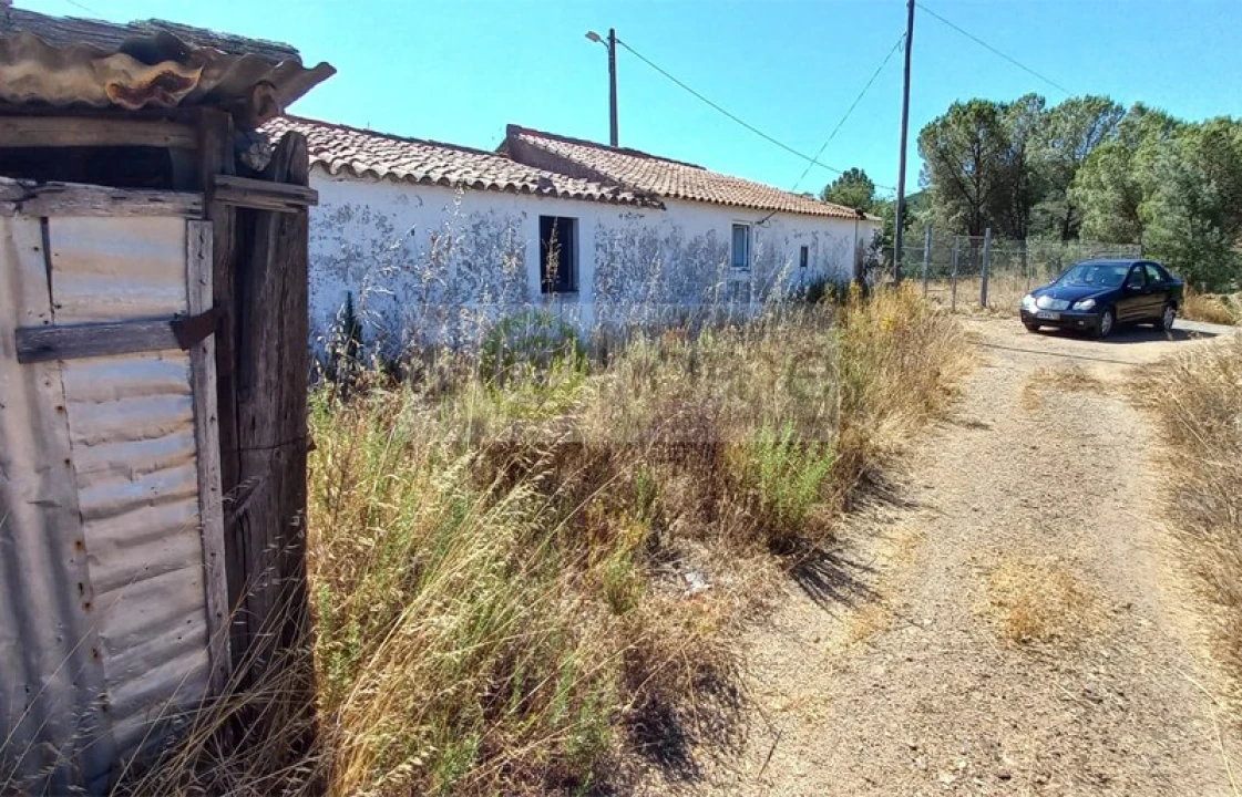 Quinta T6 para Venda em São Marcos da Serra Foto 2