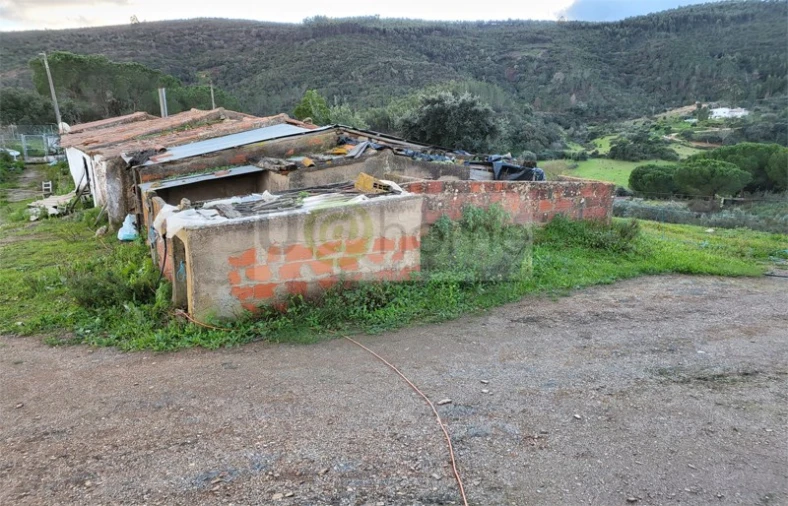 Quinta T6 para Venda em São Marcos da Serra Foto 4