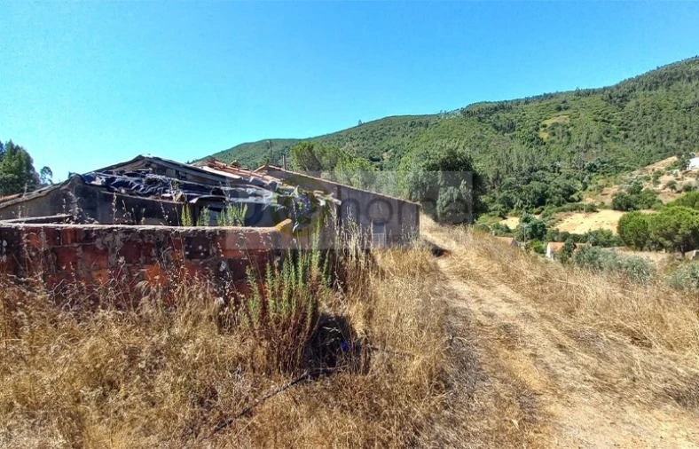 Quinta T6 para Venda em São Marcos da Serra Foto 21