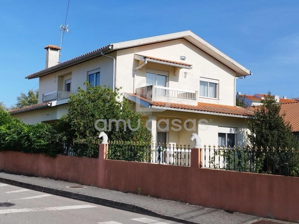 Moradia T3 para Venda em Beduído e Veiros Foto 4