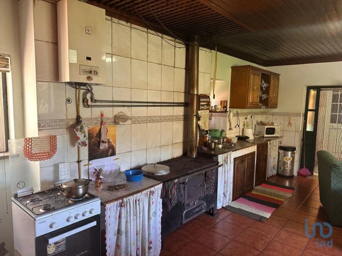 Moradia T4 para Venda em Santa Cruz da Trapa e São Cristóvão de Lafões Foto 14