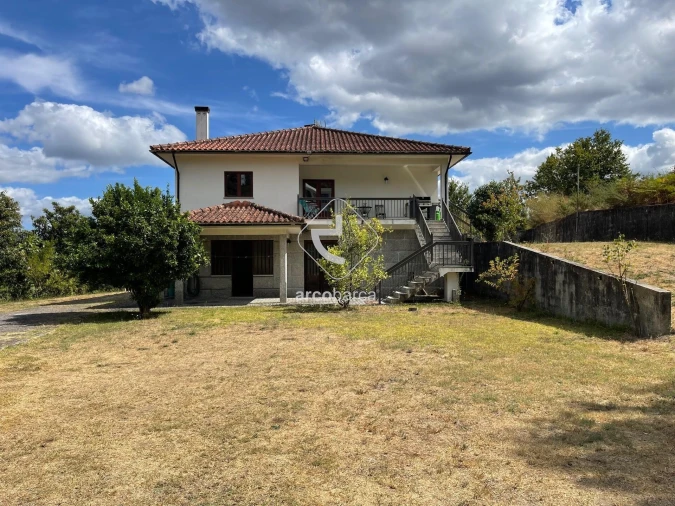 Moradia T4 para Venda em Grade e Carralcova Foto 58