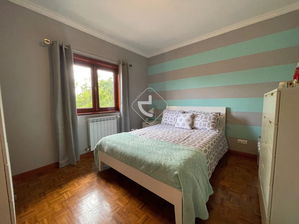 Moradia T4 para Venda em Grade e Carralcova Foto 38