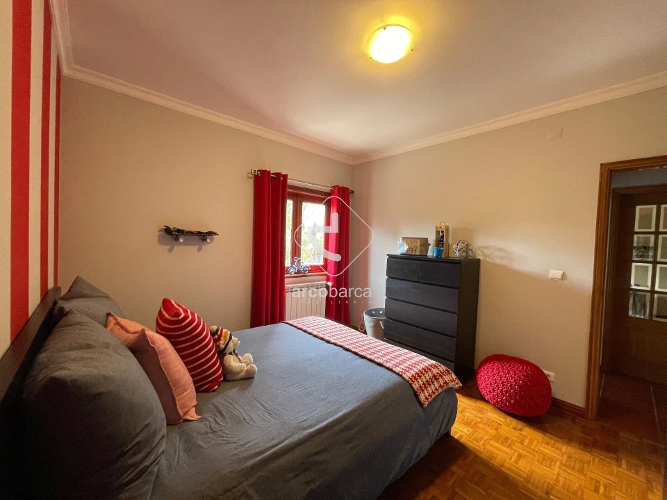 Moradia T4 para Venda em Grade e Carralcova Foto 44