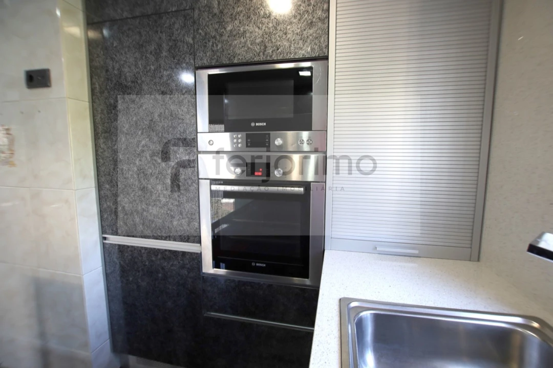 Moradia T4 para Venda em Caldelas Foto 26