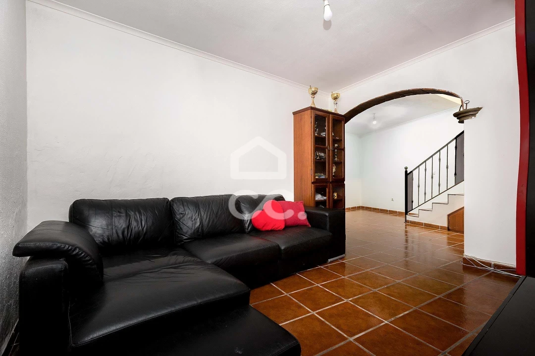 Moradia T3 para Venda em Alvito Foto 1