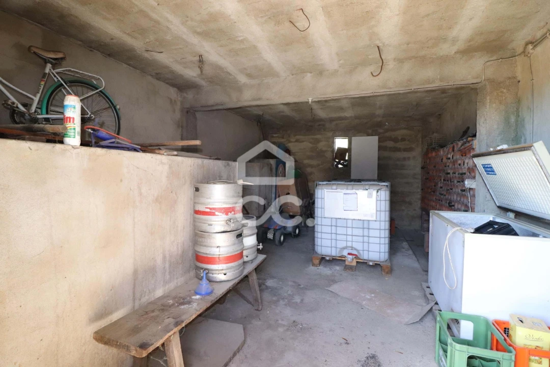 Moradia T3 para Venda em Avelar Foto 17