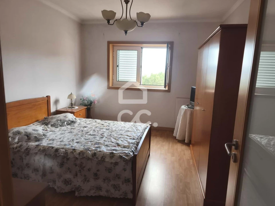 Terreno para Venda em Selho (São Jorge) Foto 17