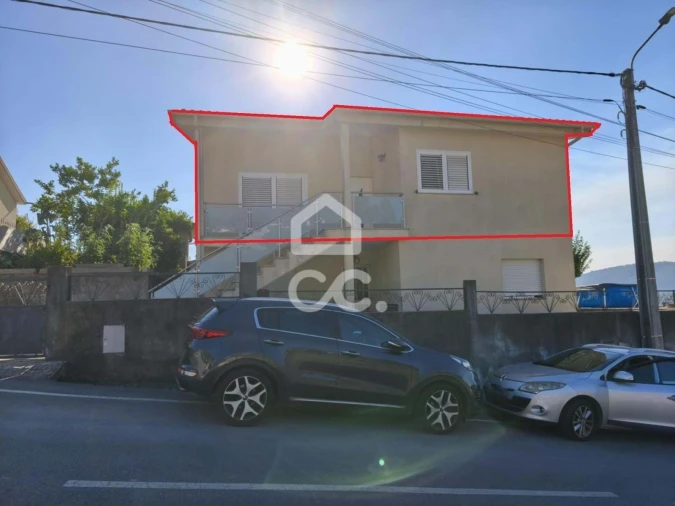 Terreno para Venda em Selho (São Jorge) Foto 2