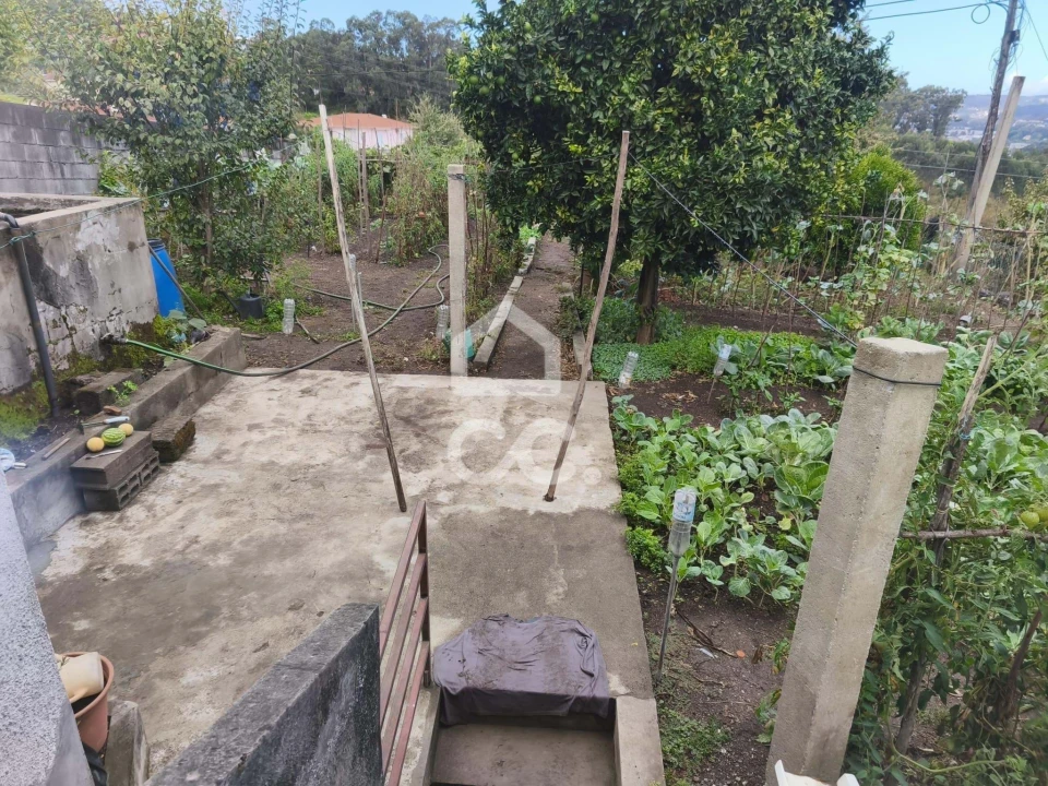 Terreno para Venda em Selho (São Jorge) Foto 21