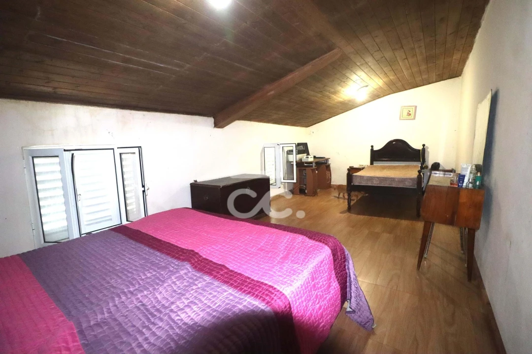 Moradia T4 para Venda em Povoação Foto 11