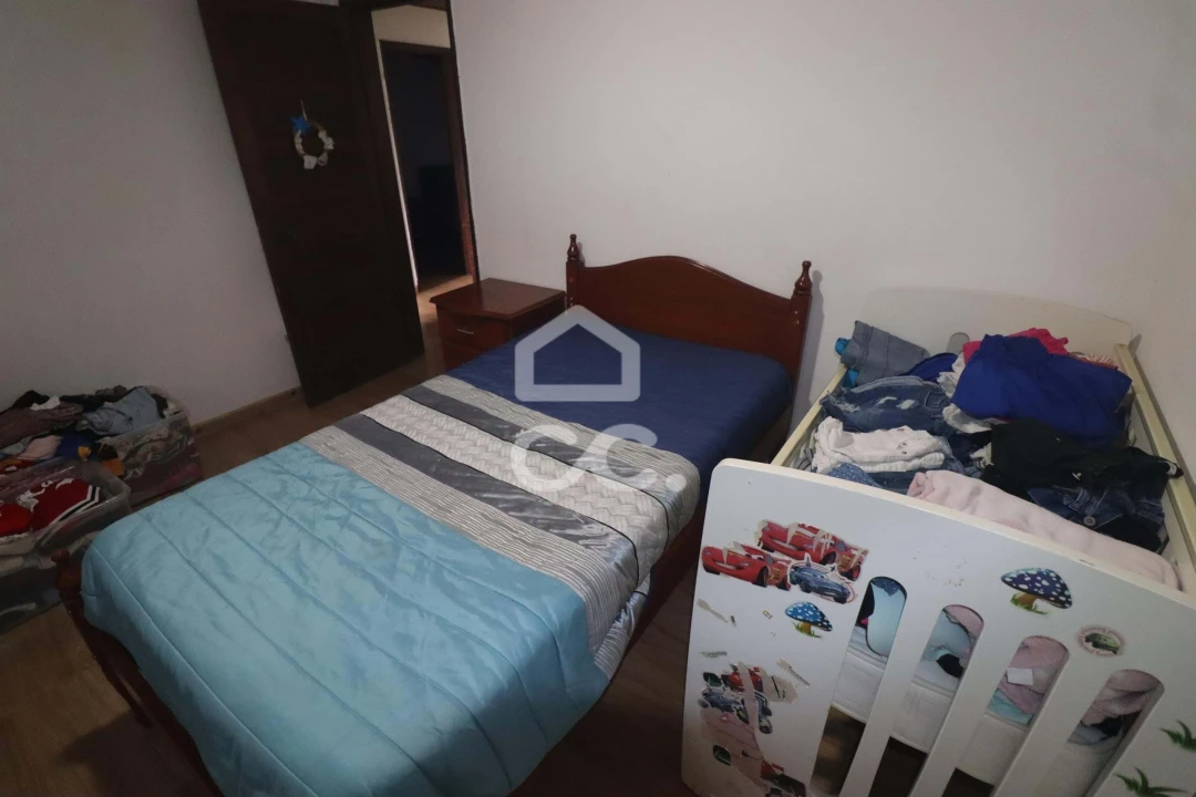 Moradia T4 para Venda em Povoação Foto 10