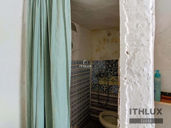 Moradia T2 para Venda em Nossa Senhora da Conceição e São Bartolomeu Foto 6