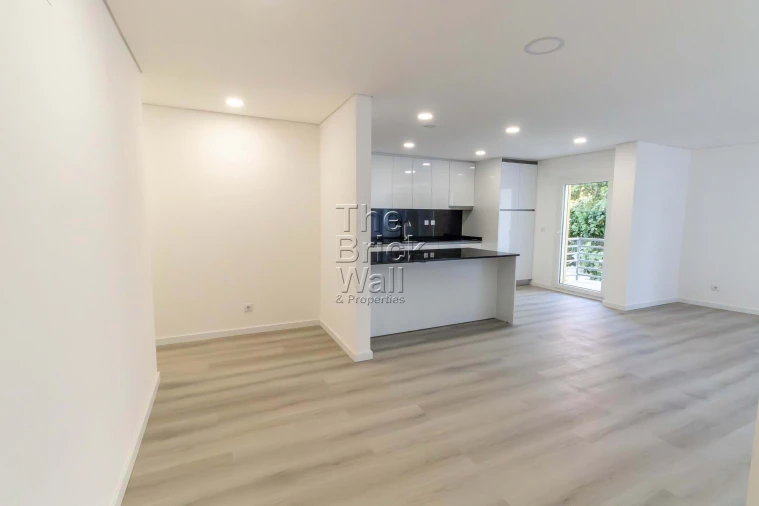 Apartamento T3 para Venda em Vialonga Foto 2