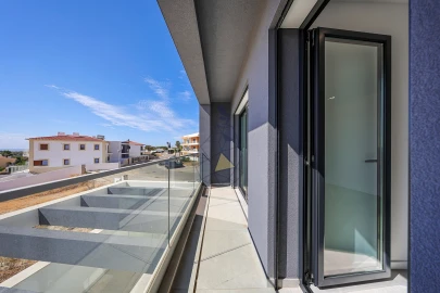 Moradia T3 para Venda em Mexilhoeira Grande