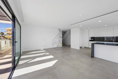 Moradia T3 para Venda em Mexilhoeira Grande