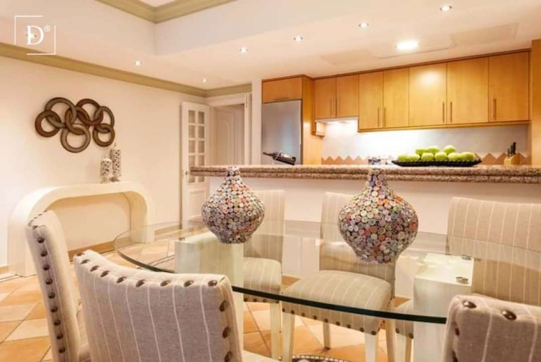 Apartamento T2 para Venda em Albufeira e Olhos de Água Foto 6
