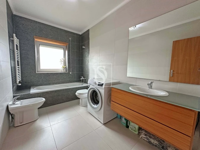 Apartamento T3 para Venda em Nine Foto 20