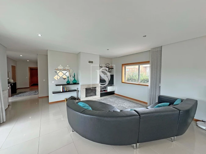 Apartamento T3 para Venda em Nine Foto 5