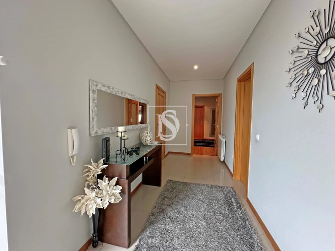 Apartamento T3 para Venda em Nine Foto 11