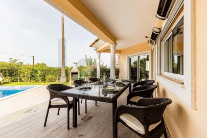 Moradia T5 para Venda em Silves
