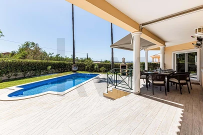 Moradia T5 para Venda em Silves